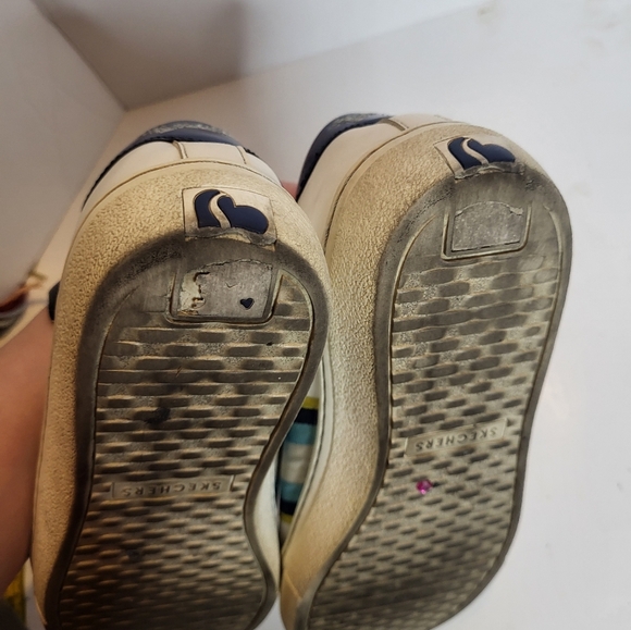 Line Friends Skechers - Picture 7 of 12